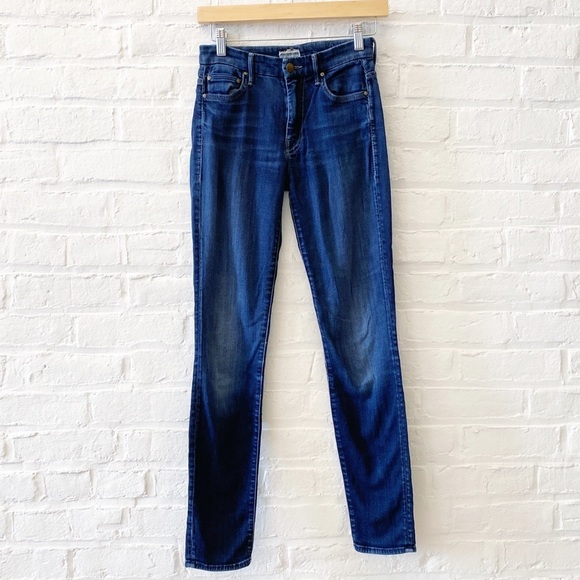 Mother || High Waisted Looker Jeans in Coffee, Tea, or Me Dark Wash 25 - Picture 1 of 10